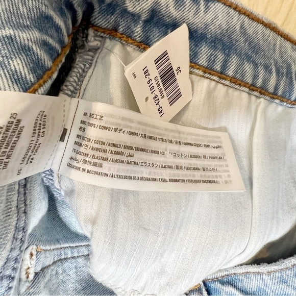 NEW Abercrombie The Mom High Rise Curve Love Plus Women’s Denim Shorts Sz 22 - Picture 5 of 8